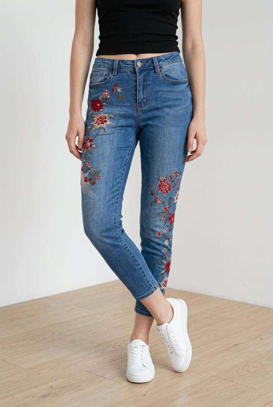 Nanette Lepore HW Astor Skinny Floral Embroidered Jeans Size 4
